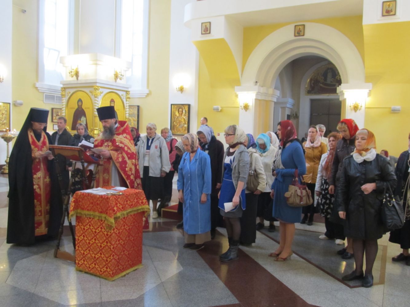 Социальный форум собрал во Владивостоке духовенство, врачей и соцработников из крупных городов Приморья
