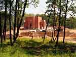 строится новый православный храм в Лучегорске.