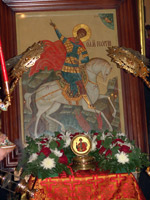 Икона и мощи великомученика Георгия Победоносца в соборе