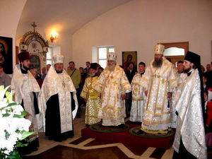 Архиепископ Марк совершил богослужения во Владивостокских храмах