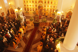 Соборное архиерейское служение в Покровском храме