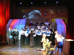 Фото. Владивосток, праздничный концерт, посвященный 65-летию Великой Победы
