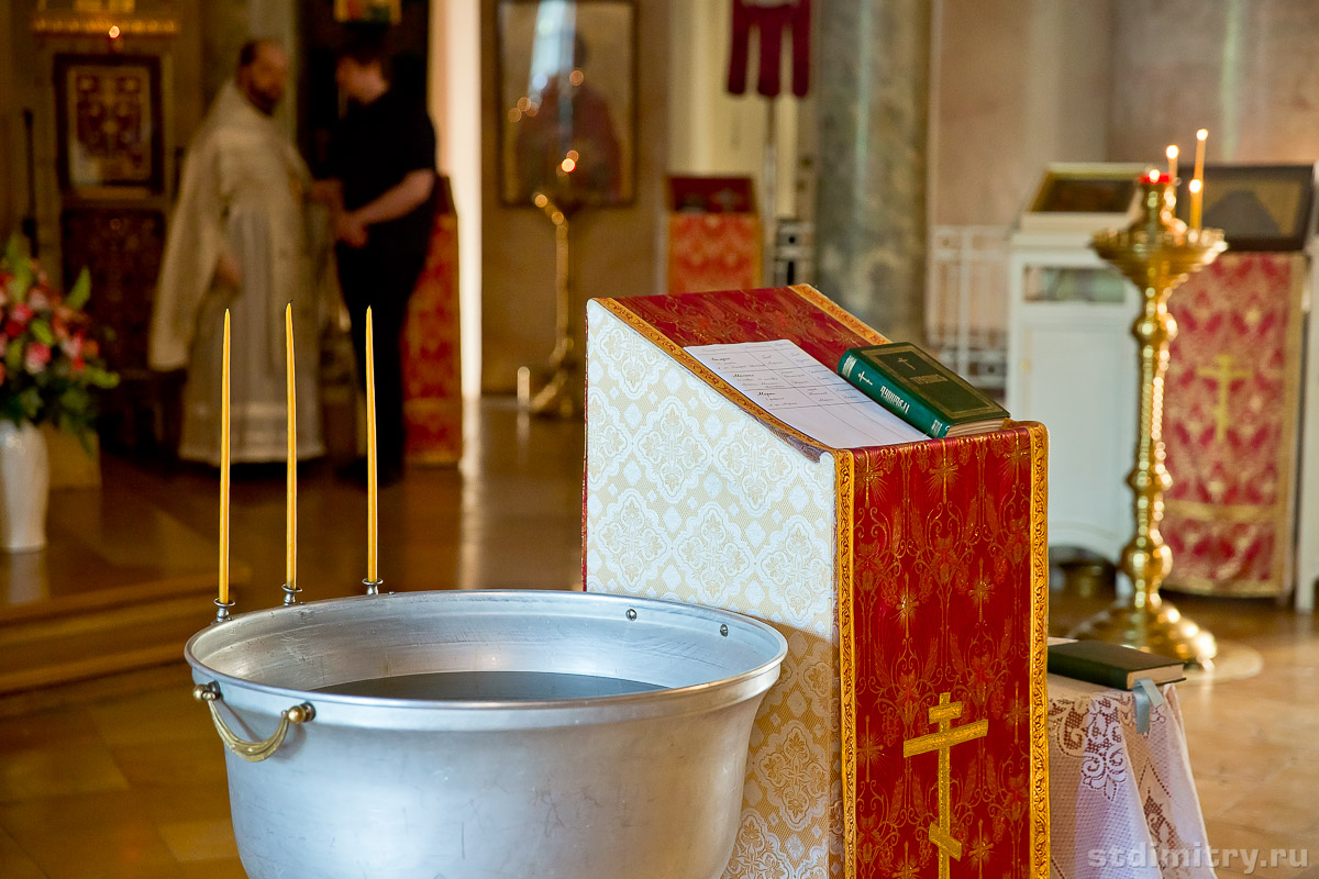 В Покровском кафедральном  соборе будет совершена Крещальная литургия