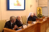В Общецерковной аспирантуре состоялось первое пленарное заседание международной конференции «Князь Владимир. Цивилизационный выбор»