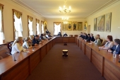 Митрополит Волоколамский Иларион встретился с членами Всемирного координационного совета российских соотечественников