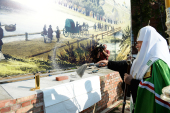 Святейший Патриарх Кирилл освятил закладной камень в основание Успенского собора Саровской пустыни