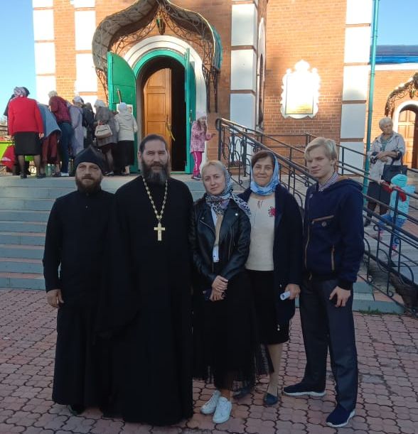 Вышенские святыни с великой  радостью встретили в Лучегорске