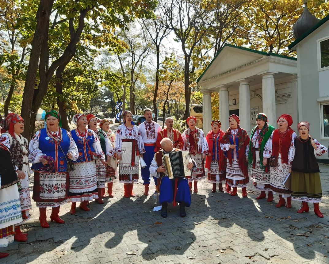 В Покровском парке состоялся праздничный концерт