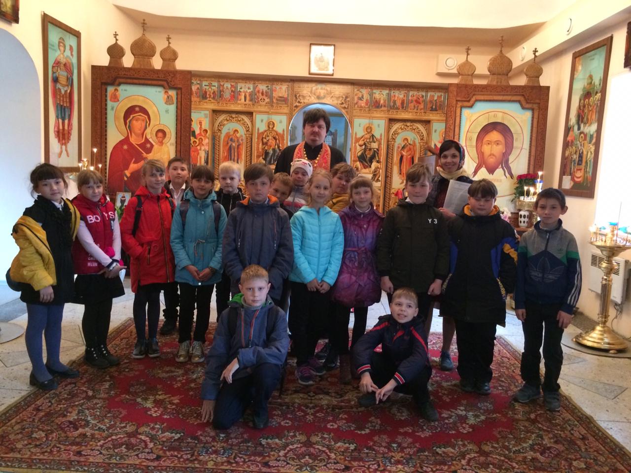 Знакомство с православным храмом провели для школьников Покровки