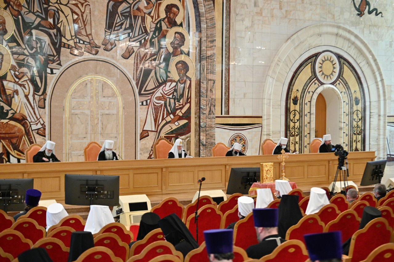 Под председательством Святейшего Патриарха Кирилла проходят заседания второго дня работы пленума Межсоборного присутствия