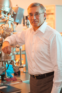 Поректор по науке и инновациям А. А. Фаткулин