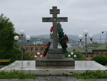 Место захоронения Муравьева-Амурского в г. Владивостоке