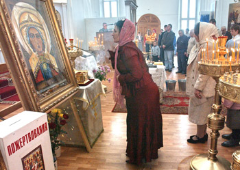Икона св. Параскевы в Покровском храме п. Угловое. Фото Владимира Саяпина