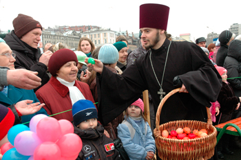 Пасха во Владивостоке. Фото