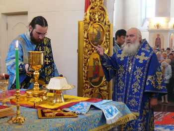 Престольный праздник в Покровском соборе Владивостока