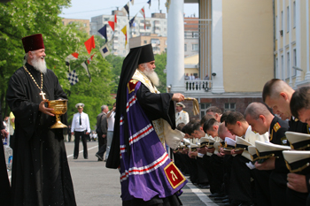 Благословение курсантов. Фото Владимира Беликова.