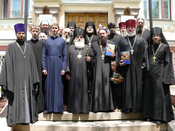 Второй выпуск православной гимназии Владивостока