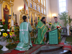 Владивосток. Божественная литургия в праздник Святой Троицы в Покровском кафедральном соборе
