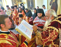Фото, Божественная литургия в день тезоименитства архиепископа Вениамина
