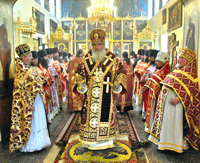 Фото, Божественная литургия в день тезоименитства архиепископа Вениамина