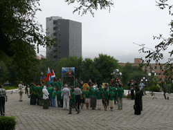 Фото, Владивосток, участники крестного хода в честь 200-летия со дня рождения Н. Н. Муравьева-Амурского