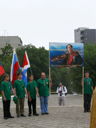 Фото, участники крестного хода в честь 200-летия со дня рождения Н. Н. Муравьева-Амурского