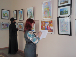 Выставка детского творчества «Русь Православная» открылась в музее им. В. Арсеньева 