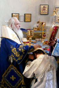 Митрополит Вениамин совершил диаконскую хиротонию в Покровском кафедральном соборе