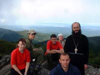 Группа восхождения на вершине Педана