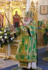 В Вербное воскресенье митрополит Вениамин совершил Литургию в Покровском кафедральном соборе