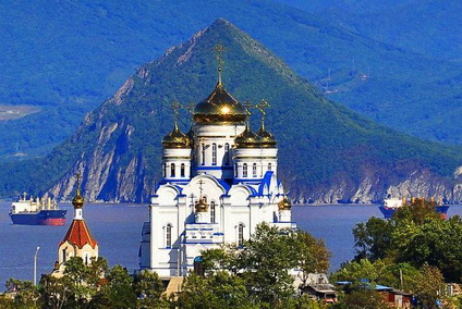 Настоятелю Казанского собора вручена Патриаршая награда