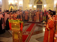 Праздничная Великая вечерня в Покровском кафедральном соборе