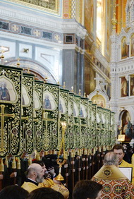 Перенесение святой хоругви в честь 700-летия со дня рождения преподобного Сергия Радонежского по приходам Владивостокской епархии