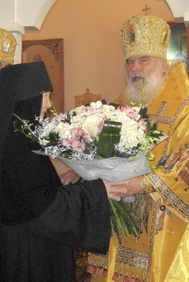 Настоятельница и благотворители Марфо-Мариинского монастыря на Седанке удостоены Патриарших наград