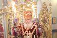 Благодатный огонь из Покровского собора принесен в храмы Владивостокской епархии
