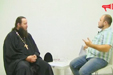 На вопросы о духовной жизни в режиме онлайн ответил клирик Владивостокской епархии игумен Никита (Зеленюк)