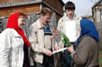 В Спасске-Дальнем добровольцы навестили семьи, где проживают ветераны Великой Отечественной