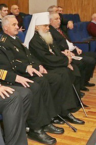 Митрополит Вениамин посетил заседание VI Ассамблеи Морского собрания Владивостока