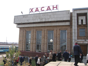 Фото, архиепископ Владивостокский и Приморский Вениамин совершил чин освящения закладки храма в честь Порт-Артурской иконы Божией Матери