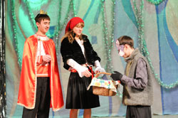 Фото. Владивосток, I Рождественский бал. Сказка