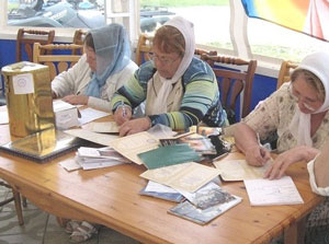 Фото. Уссурийск. 120 человек приняли Крещение в водах Кугуковского водохранилища; всем им выписаны Свидетельства о Крещении