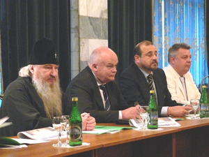 Фото, архиепископ Феофан принял участие в рабочей встрече с Секретарем Общественной палаты