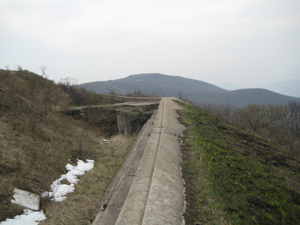 Фото, бруствер 3-го форта Владивостокской крепости