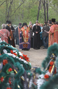 Фото, лития об усопших на «Лесном» кладбище