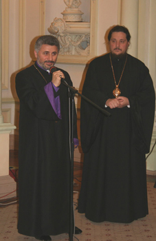 Фото, епископ Уссурийский Сергий на презентации фильма «Каменные слезы Армении»