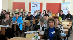 Фото, Владивосток. Новые формы и накопленный опыт социальной работы на приходах обсудили в ходе большой встречи во Владивостоке 15 июня 2012 года священники и соцработники Приморской митрополии, а также гости из Екатеринбургской епархии