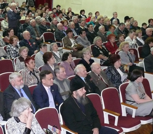 Фото. Владивосток. Духовенство епархии и участники Пленума ветеранских организаций