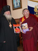 Архиепископ Вениамин подарил буддийскому монаху «Библейскую историю»