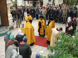 Фото, часовня святого праведного воина Федора Ушакова