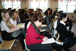 Фото. Владивосток, VI научно-практическая конференция школьников «Религия. Культура. Человек»